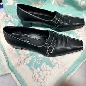 ECCO Black Leather Block-Heeled Loafers